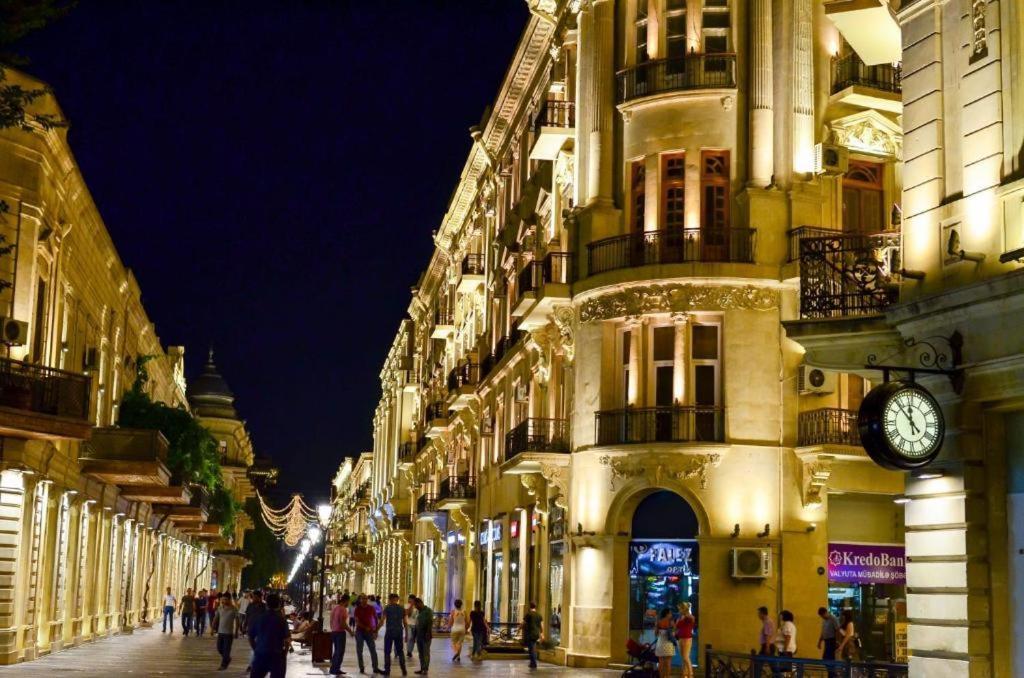 The Center Hotel Baku Ngoại thất bức ảnh