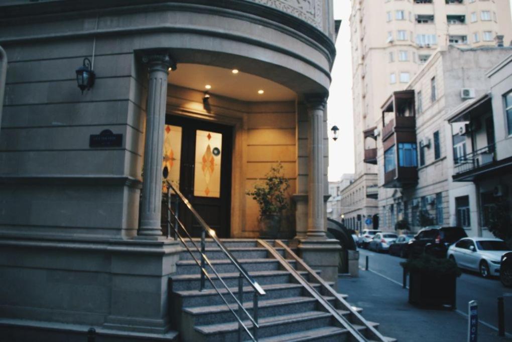 The Center Hotel Baku Ngoại thất bức ảnh