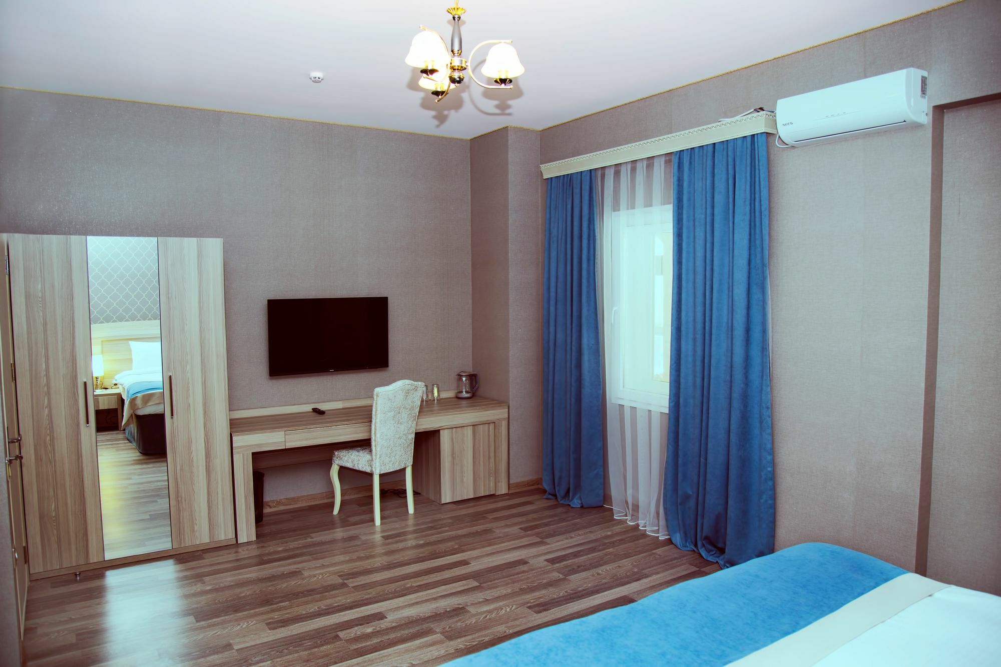 The Center Hotel Baku Ngoại thất bức ảnh
